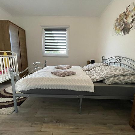 Fullhouse Apartmanhaz Zamárdi Екстериор снимка
