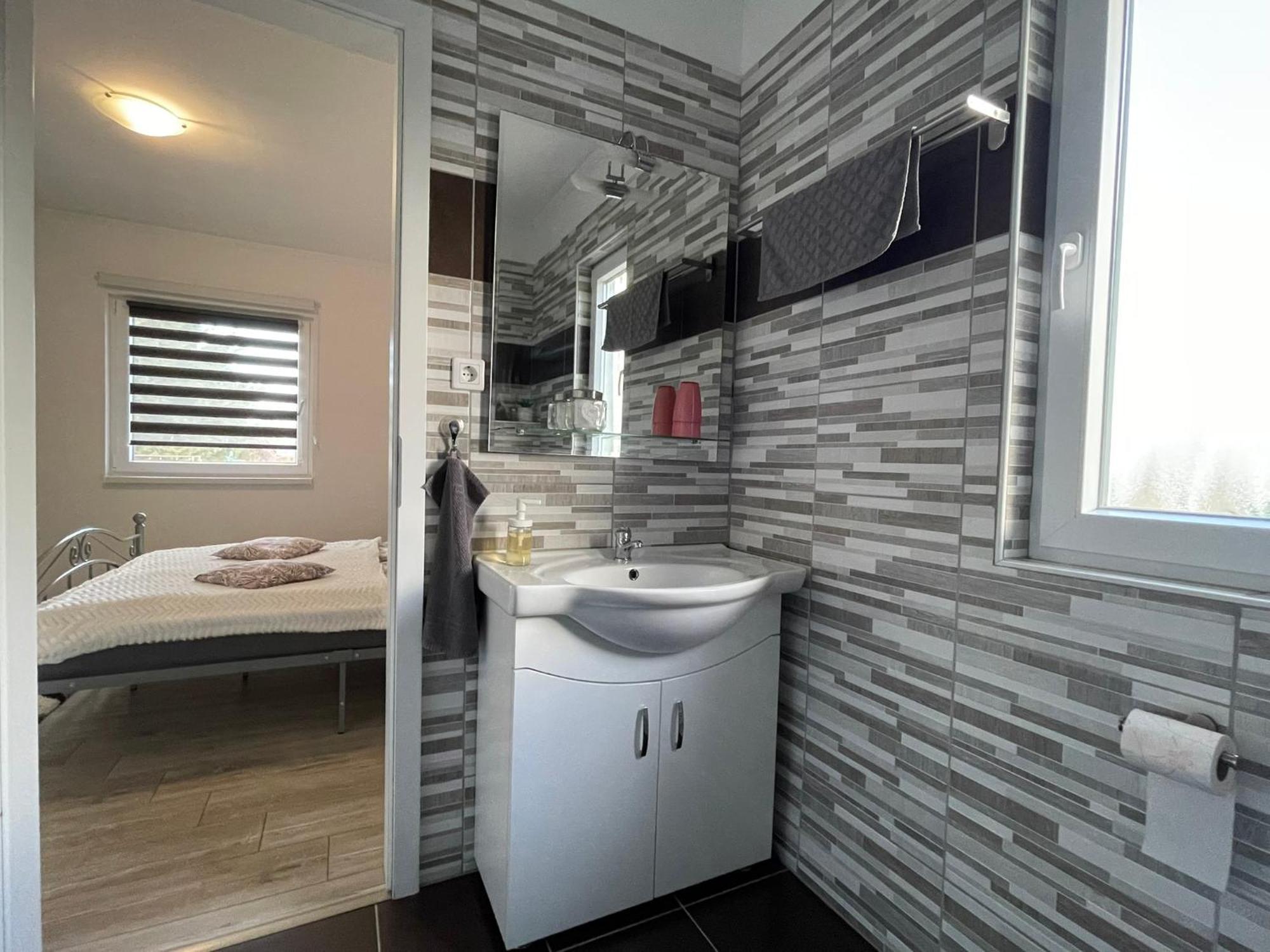 Fullhouse Apartmanhaz Zamárdi Екстериор снимка