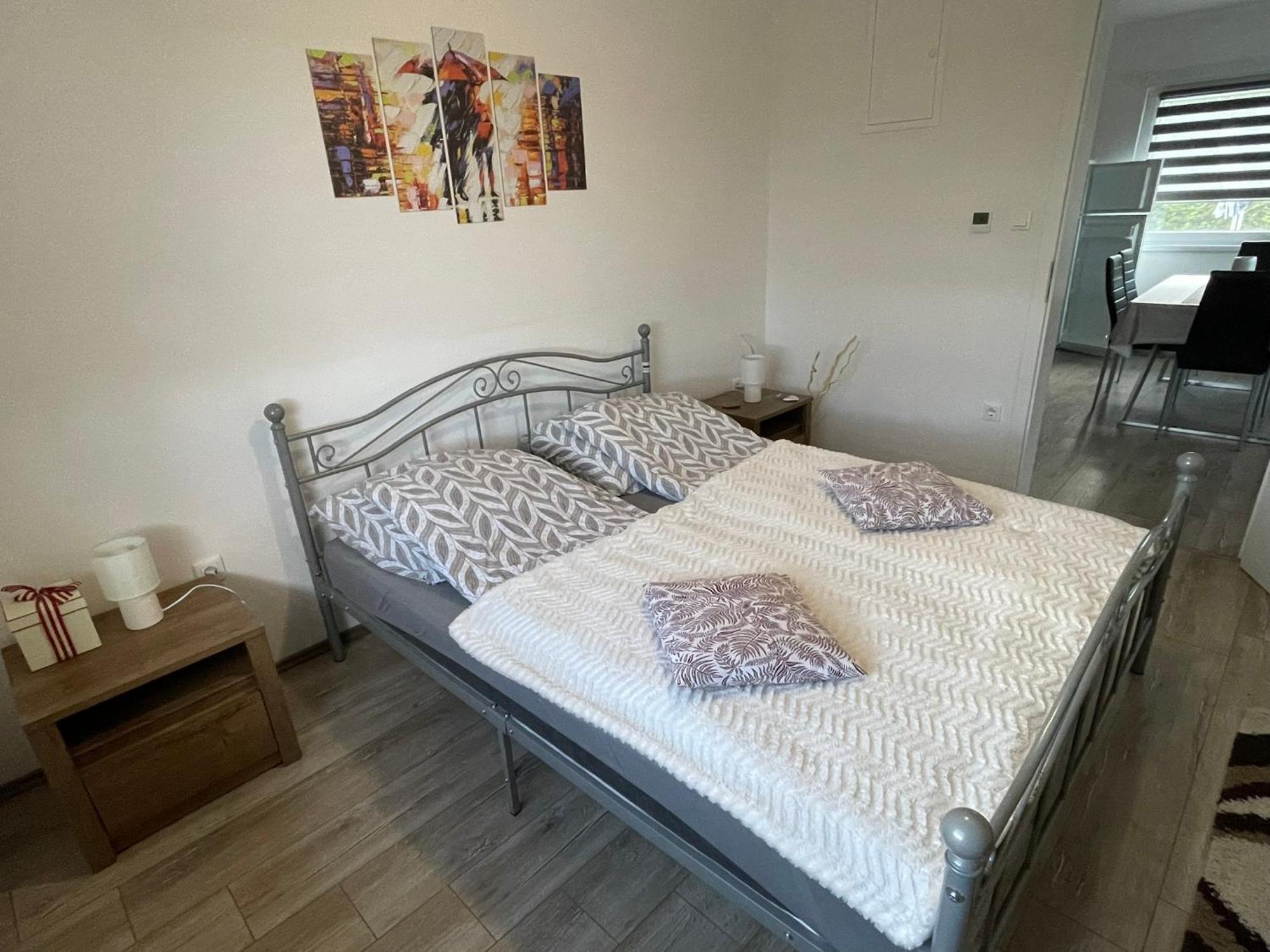 Fullhouse Apartmanhaz Zamárdi Екстериор снимка