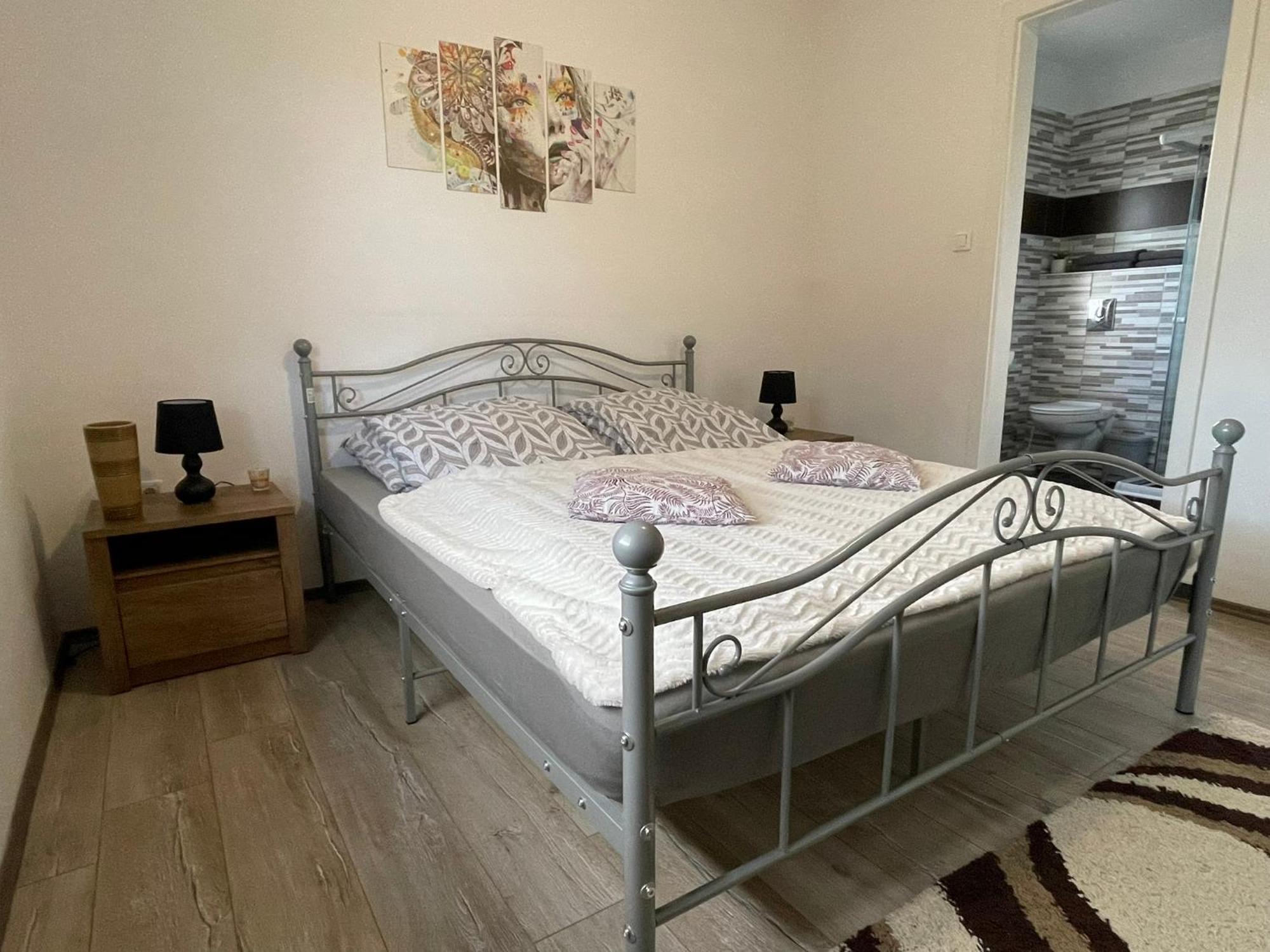 Fullhouse Apartmanhaz Zamárdi Екстериор снимка
