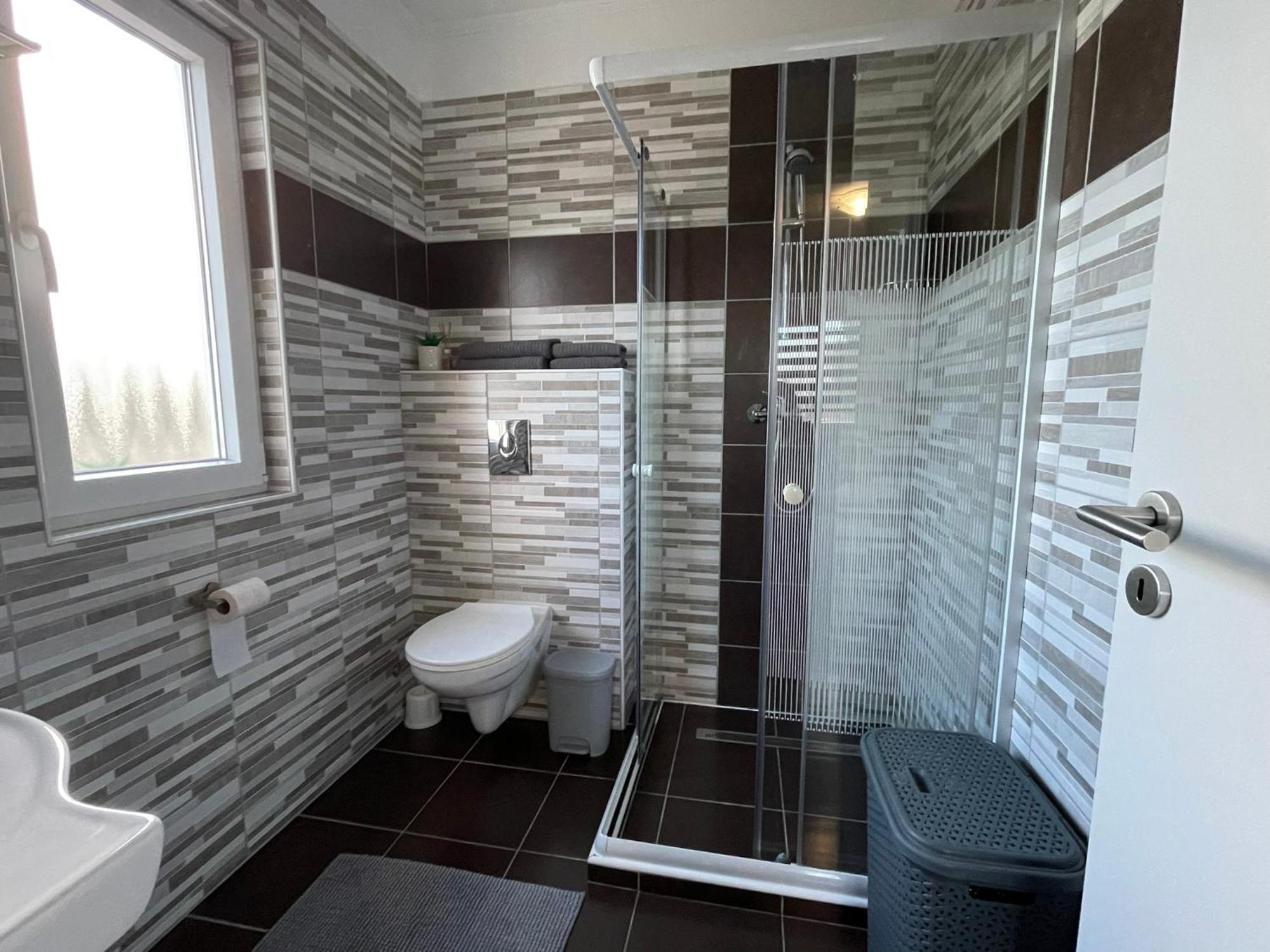 Fullhouse Apartmanhaz Zamárdi Екстериор снимка