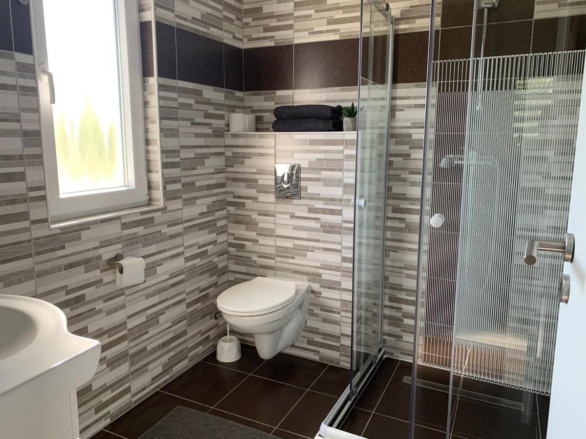 Fullhouse Apartmanhaz Zamárdi Екстериор снимка